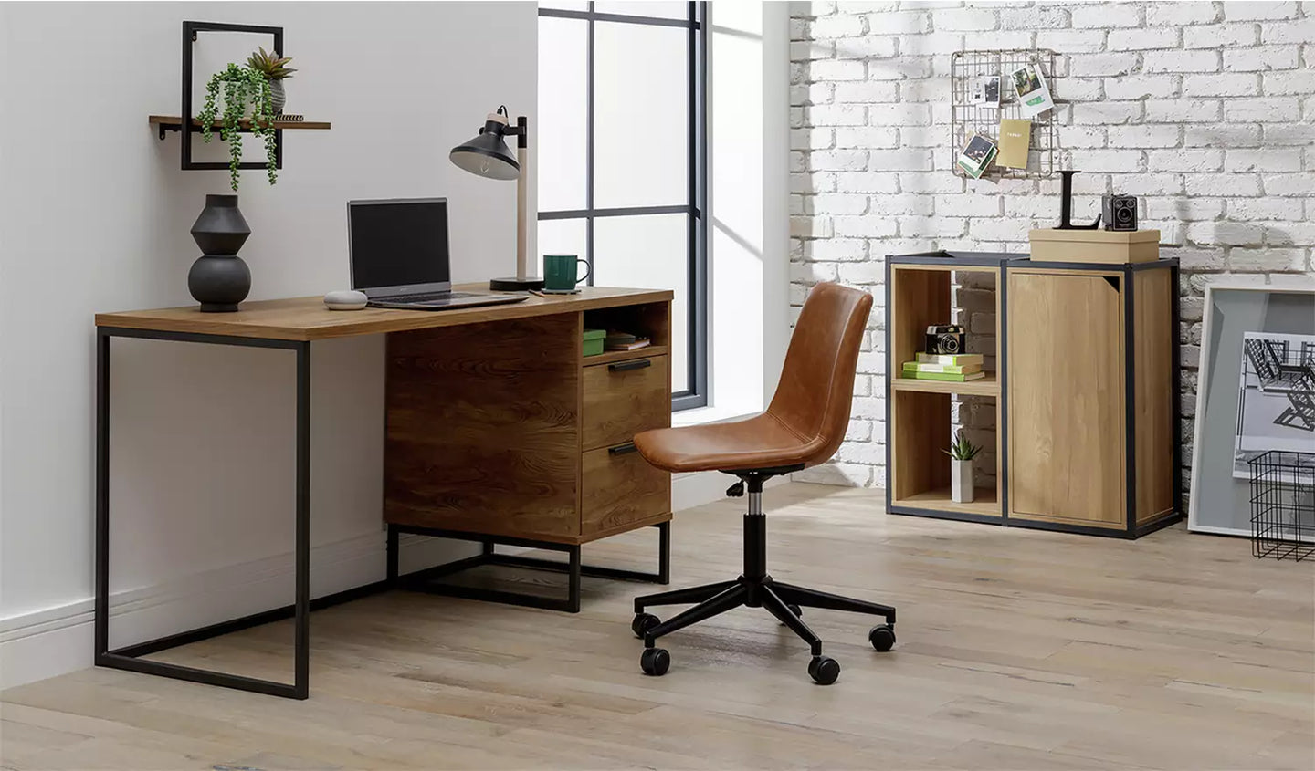 Habitat Nomad 2 Drawer Desk - Oak